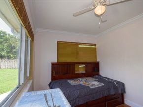 301 SE 12th St, Deerfield Beach FL 33441