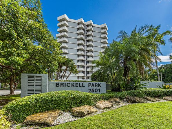 2501 Brickell Ave 903, Miami FL 33129