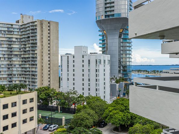 2501 Brickell Ave 903, Miami FL 33129