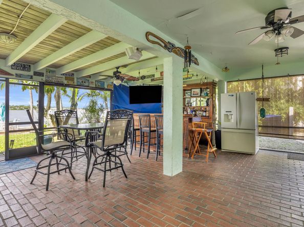 1305 Peninsular Road, Jupiter FL 33469