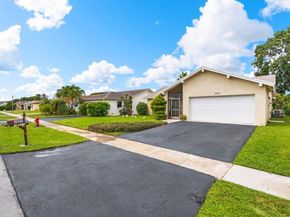 10633 Greenbriar Court, Boca Raton FL 33498