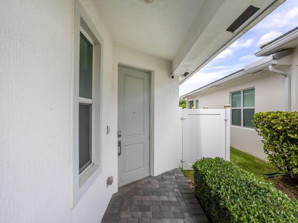 4186 Marina Way, Deerfield Beach FL 33064