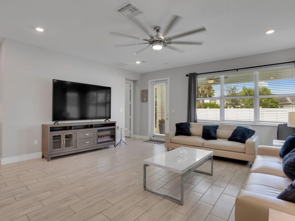 4186 Marina Way, Deerfield Beach FL 33064