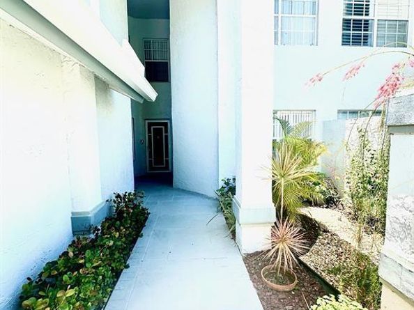 11698 Briarwood Cir 1, Boynton Beach FL 33437
