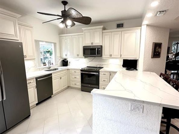 11698 Briarwood Cir 1, Boynton Beach FL 33437