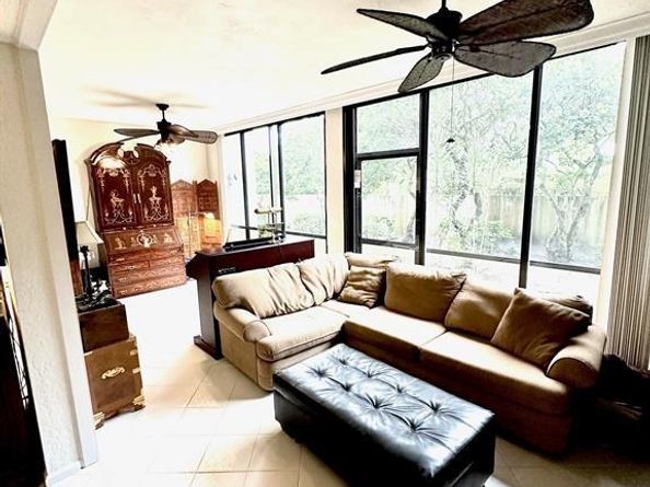 11698 Briarwood Cir 1, Boynton Beach FL 33437
