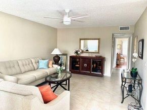 150 Suffolk D, Boca Raton FL 33434