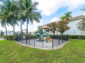 3263 Laurel Ridge Circle, Riviera Beach FL 33404