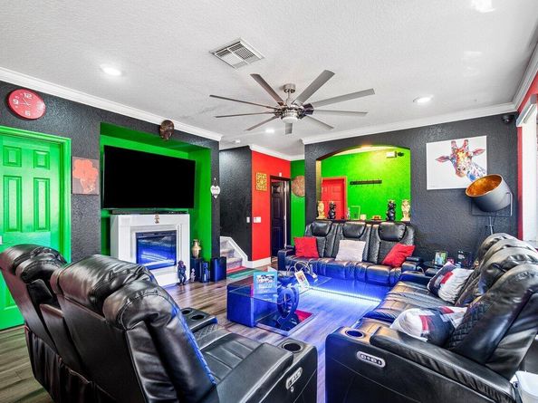 3263 Laurel Ridge Circle, Riviera Beach FL 33404