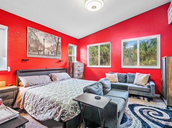 3263 Laurel Ridge Circle, Riviera Beach FL 33404