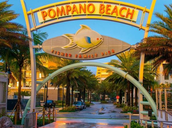 2731 NE 14th Street Cswy 103, Pompano Beach FL 33062