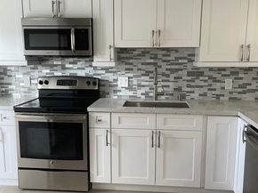 2731 NE 14th Street Cswy 103, Pompano Beach FL 33062