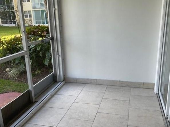 2731 NE 14th Street Cswy 103, Pompano Beach FL 33062