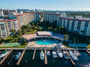 2731 NE 14th Street Cswy 103, Pompano Beach FL 33062