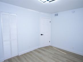 9601 Sunrise Lakes Blvd 311, Sunrise FL 33322