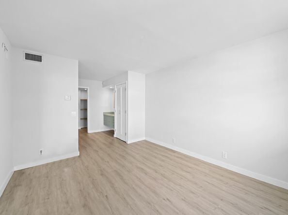 5 Island Ave 12B, Miami Beach FL 33139