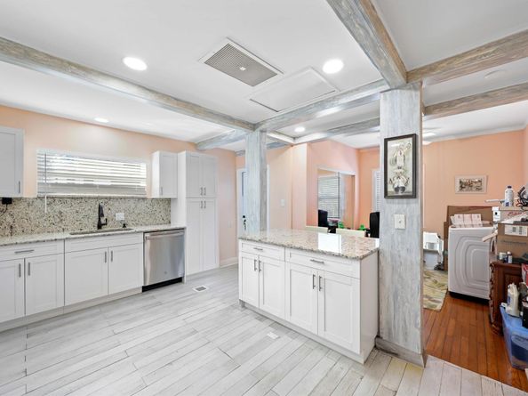 907 N A Street, Lake Worth Beach FL 33460