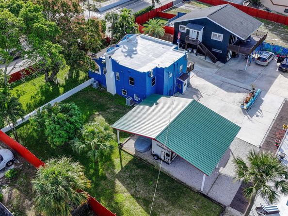 907 N A Street, Lake Worth Beach FL 33460