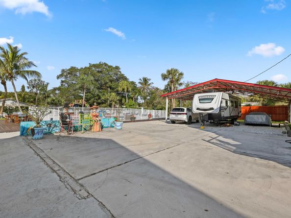 907 N A Street, Lake Worth Beach FL 33460