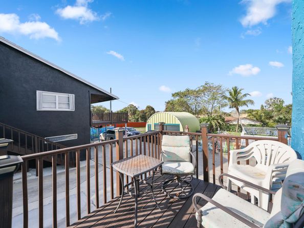 907 N A Street, Lake Worth Beach FL 33460