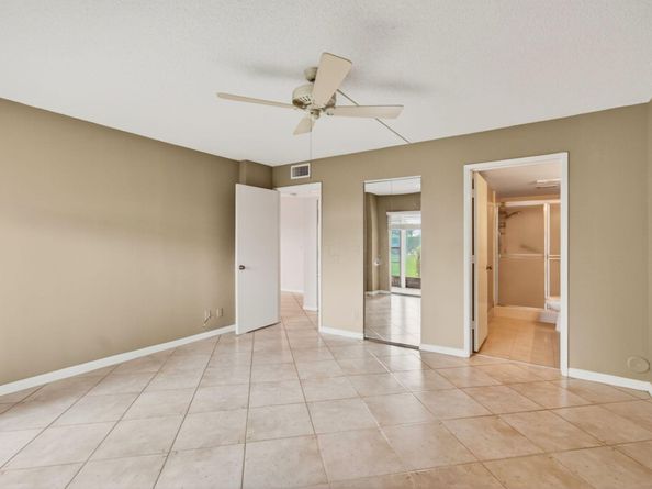 7286 Huntington Lane 103, Delray Beach FL 33446