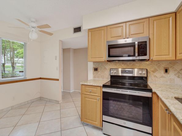 7286 Huntington Lane 103, Delray Beach FL 33446