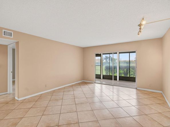 7286 Huntington Lane 103, Delray Beach FL 33446