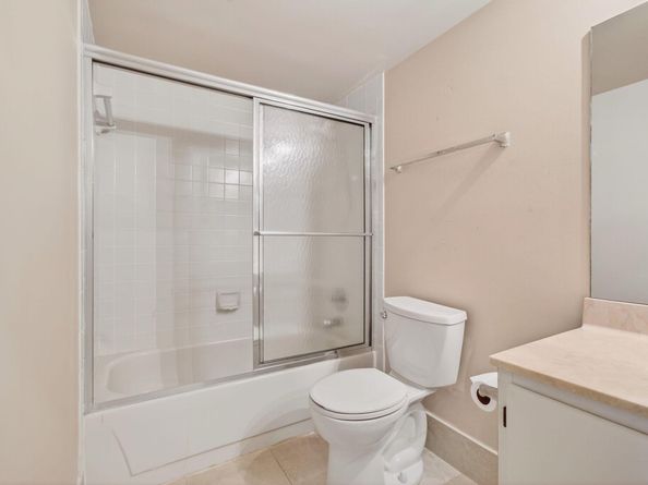 7286 Huntington Lane 103, Delray Beach FL 33446