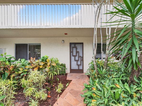7286 Huntington Lane 103, Delray Beach FL 33446