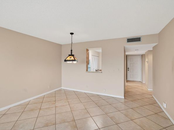 7286 Huntington Lane 103, Delray Beach FL 33446