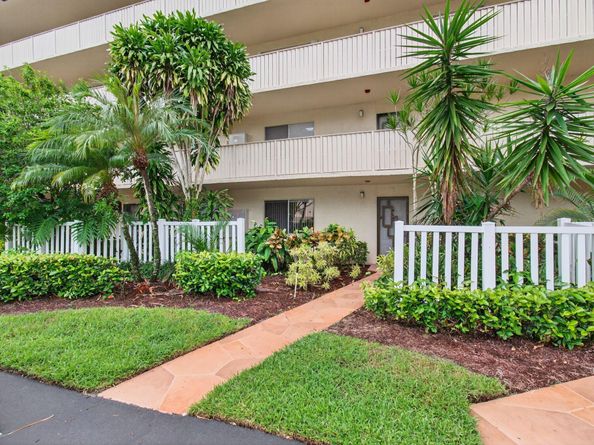 7286 Huntington Lane 103, Delray Beach FL 33446