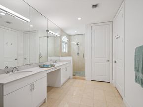 63 Isle Of Venice Dr 63, Fort Lauderdale FL 33301