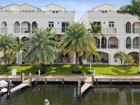 63 Isle Of Venice Dr 63, Fort Lauderdale FL 33301