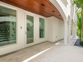 63 Isle Of Venice Dr 63, Fort Lauderdale FL 33301