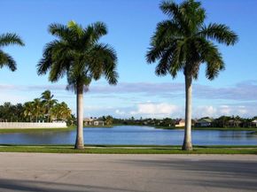 9523 Sandpiper Lane, West Palm Beach FL 33411