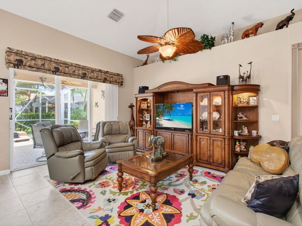 9523 Sandpiper Lane, West Palm Beach FL 33411