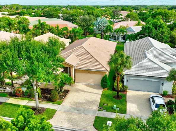 9523 Sandpiper Lane, West Palm Beach FL 33411