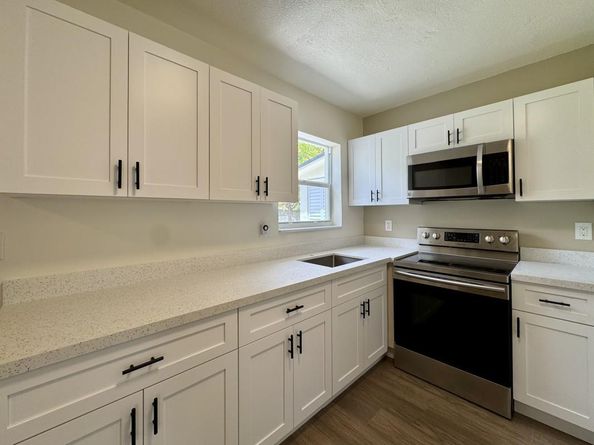 1511 NW 12th St, Fort Lauderdale FL 33311
