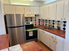 19 Newport A A, Deerfield Beach FL 33442