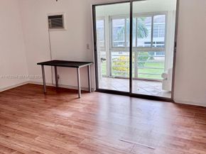 19 Newport A A, Deerfield Beach FL 33442