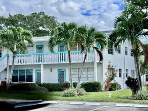 19 Newport A A, Deerfield Beach FL 33442