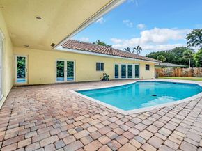 6935 Corto Circle, Boca Raton FL 33433