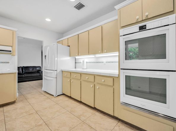 6935 Corto Circle, Boca Raton FL 33433