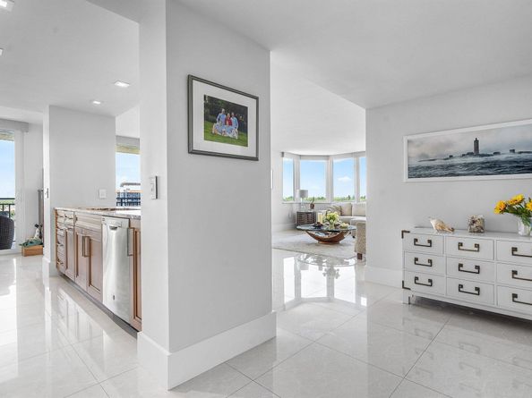 3912 S Ocean Boulevard 709, Highland Beach FL 33487