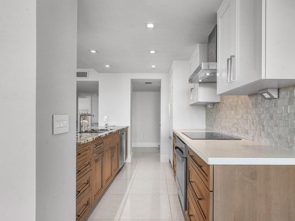 3912 S Ocean Boulevard 709, Highland Beach FL 33487