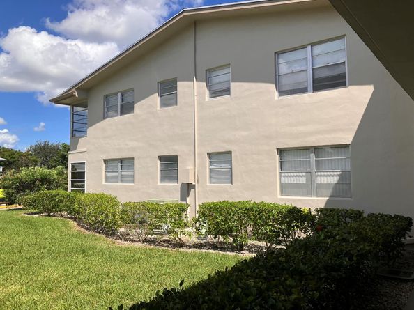 285 Northampton O, West Palm Beach FL 33417