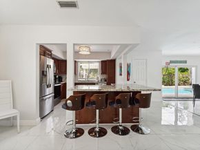 1243 Garfield, Hollywood FL 33019