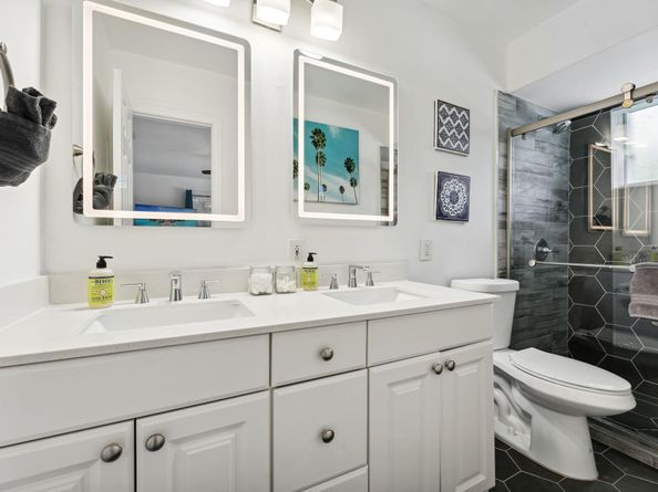 1243 Garfield, Hollywood FL 33019