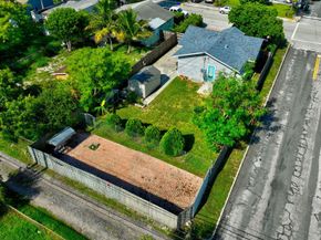 402 S B Street, Lake Worth Beach FL 33460