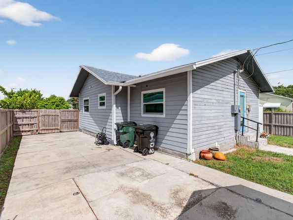 402 S B Street, Lake Worth Beach FL 33460